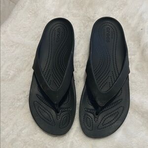 CROCS Black Comfort Flip Flops